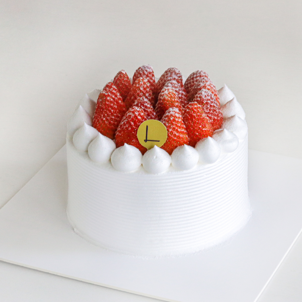 Strawberry Cake – Lavender Bakery